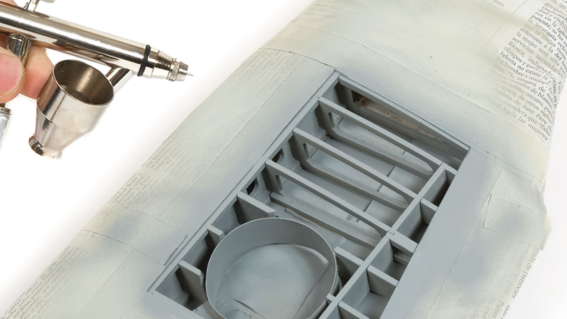 Scale Model Basics Acrylic vs Enamel Paint Model Space Blog