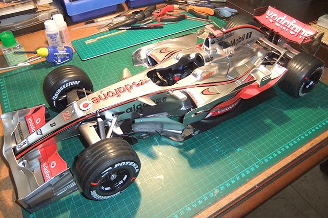 Image of a De Agostini ModelSpace 1:8 scale McLaren MP4-23 model, as part of a blog about the ModelSpace April scale modeller of the month - Malcolm Stock.