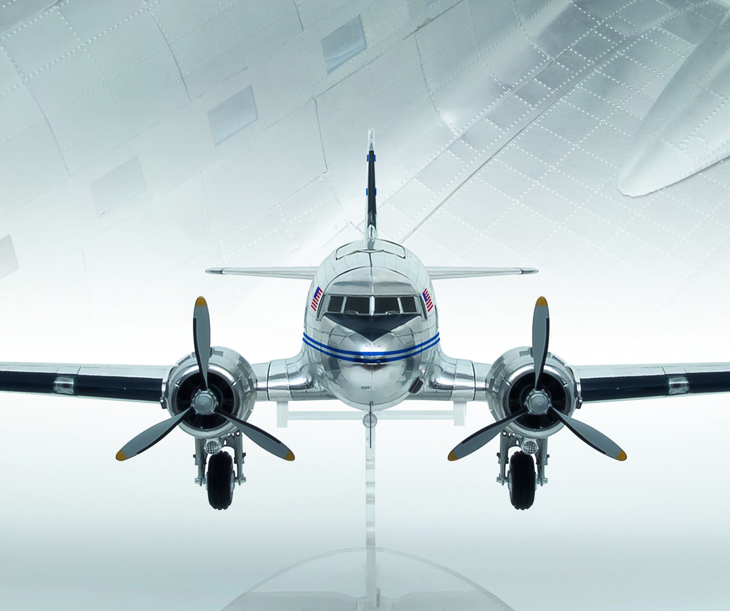 Douglas DC3 132 Scale Model Plane Full Kit ModelSpace