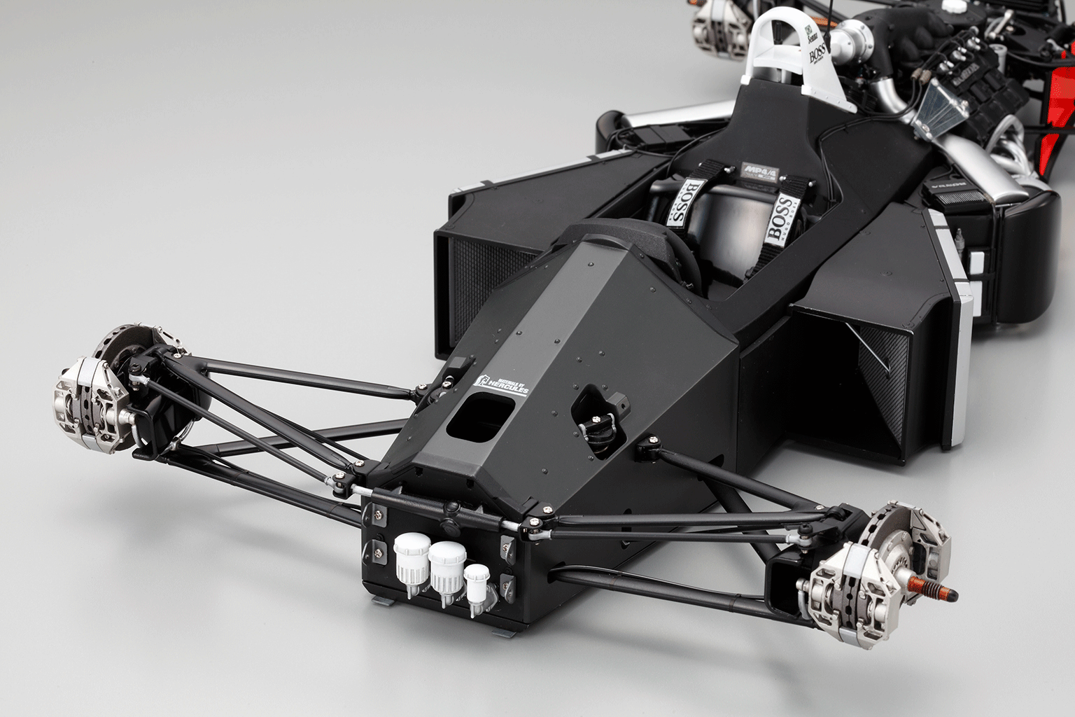 Costruisci la McLaren MP4/4 di Senna DeAgostini ModelSpace