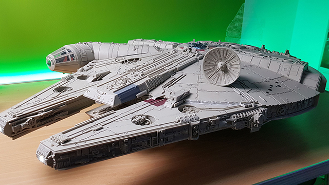 Image of the DeAgostini ModelSpace Millennium Falcon model as part of a blog about the ModelSpace scale modeller spotlight on World of Wayne.