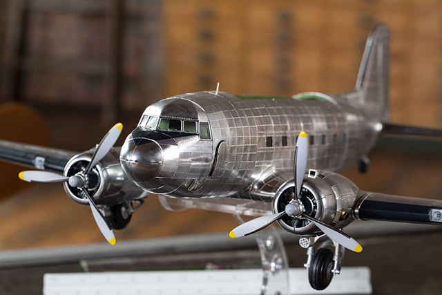 Scale shop model planes
