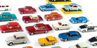 Image of DeAgostini ModelSpace Dinky Toys diecast model cars, as part of a blog about our best diecast models.