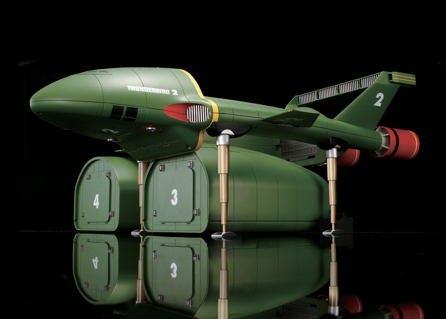 Build the Thunderbird 2 1:144 Scale Model De Agostini 