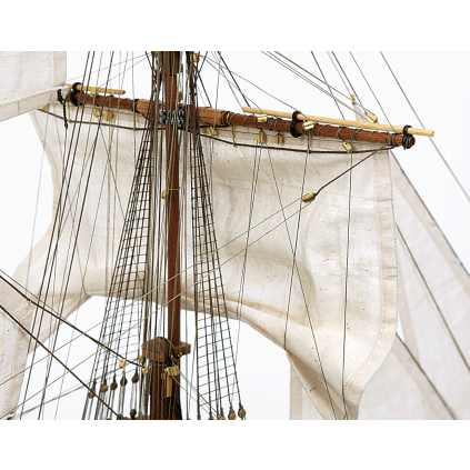 Santisima Trinidad scale model