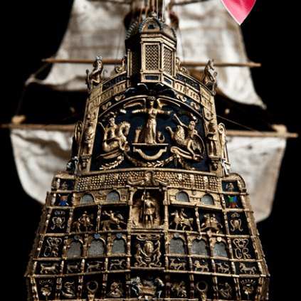 Build the Sovereign of the Seas -  Cast metal decorations