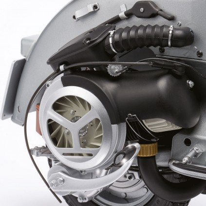 Vespa GS 150 | 1:3 Modell | Full Kit