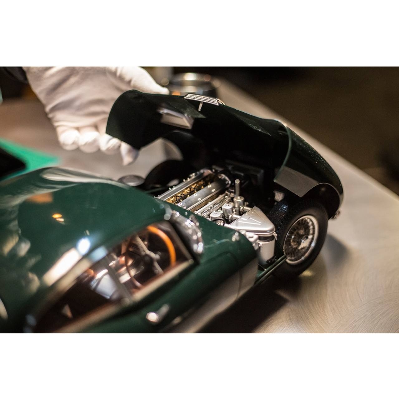 e type jaguar toy car