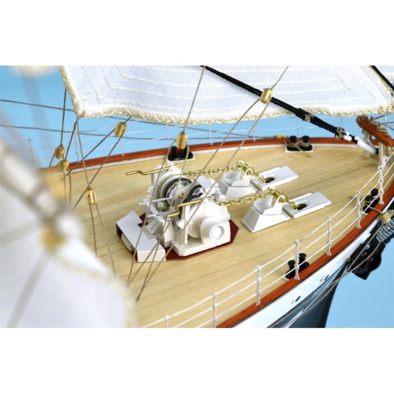 belem training ship 1:75 scale model ship modelspace