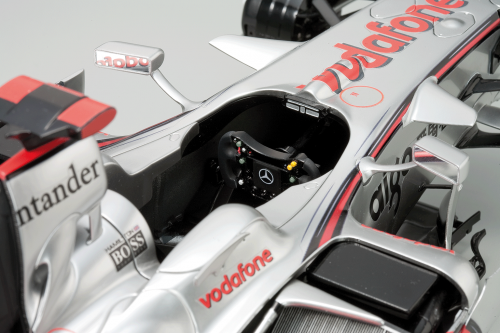 Mclaren Mp4 23 Model Car 1 8 Scale De Agostini Modelspace