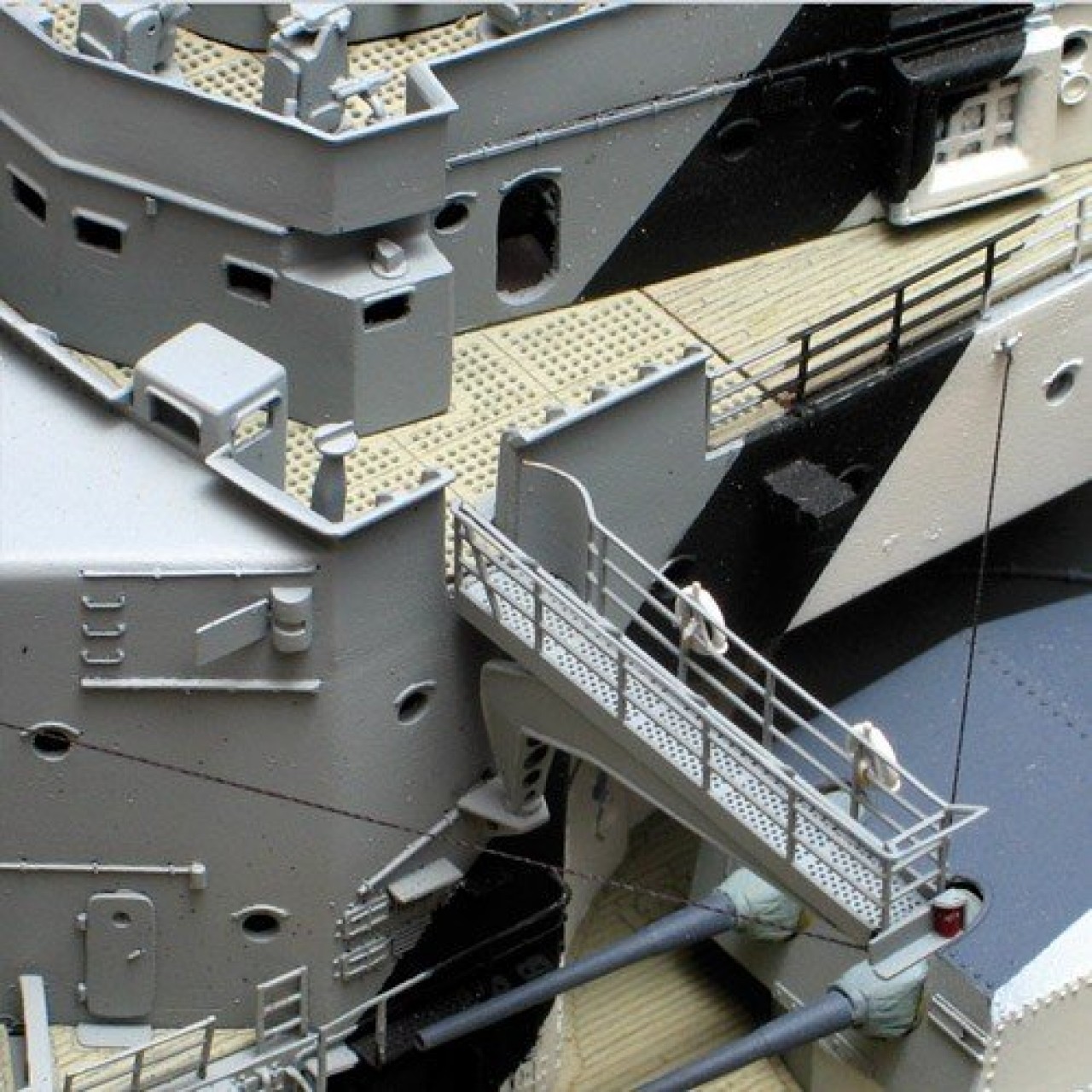 Bismarck 1200 Modell Komplett Set