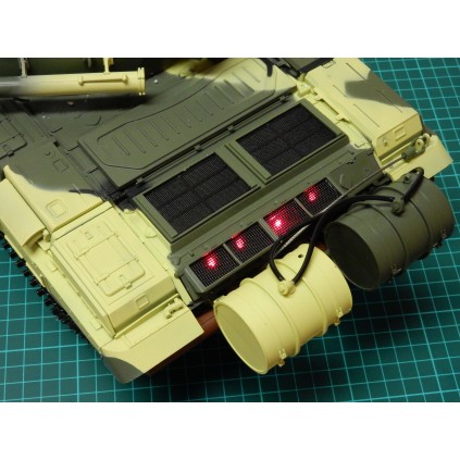 Costruisci il carro armato russo T-72